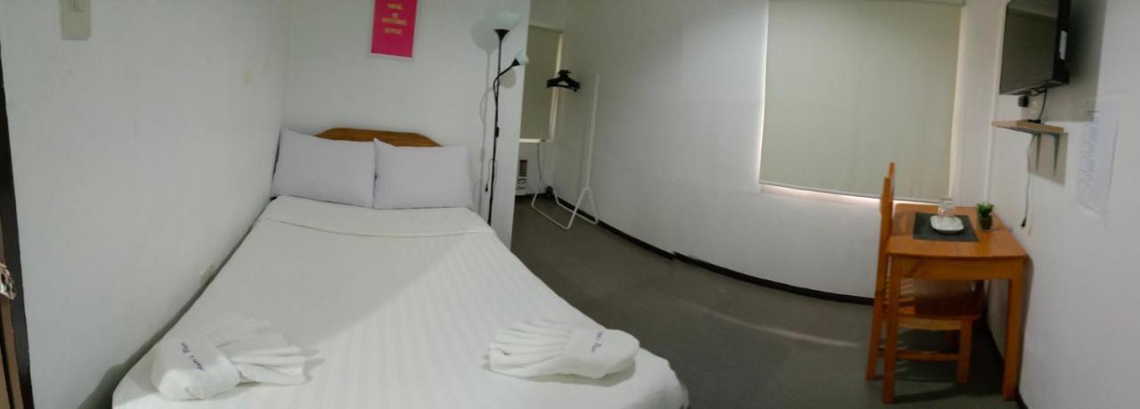 Amor'S Place Puerto Princesa Екстер'єр фото