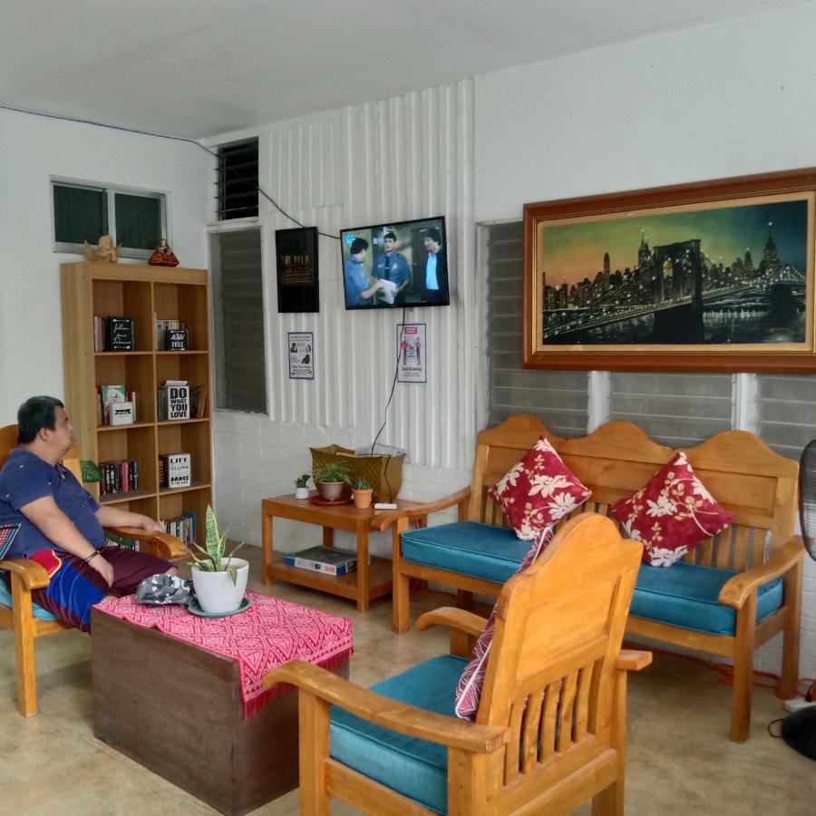 Amor'S Place Puerto Princesa Екстер'єр фото