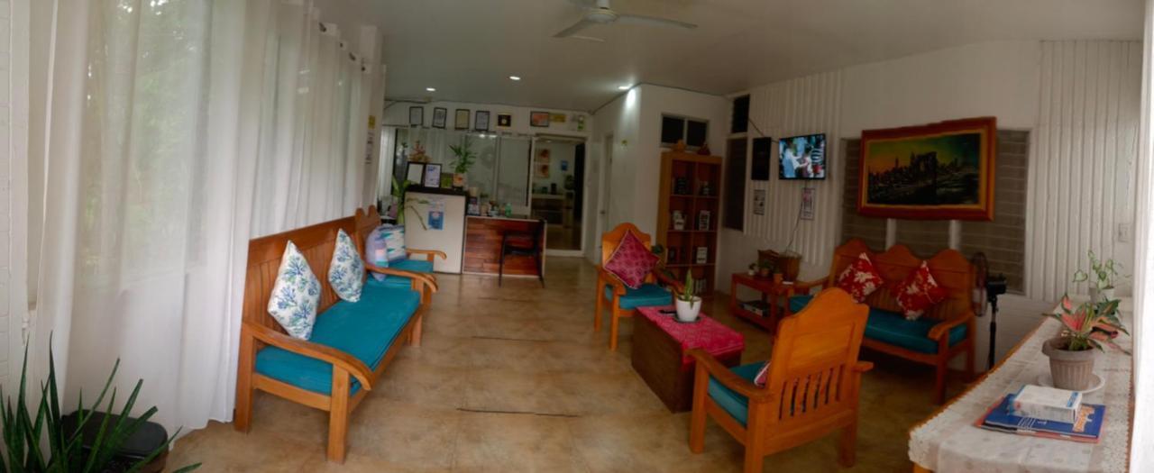 Amor'S Place Puerto Princesa Екстер'єр фото
