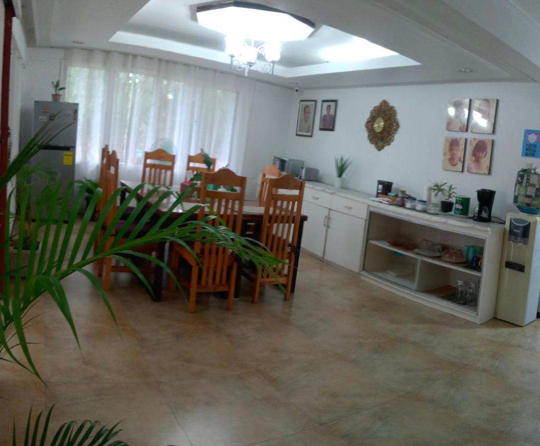 Amor'S Place Puerto Princesa Екстер'єр фото