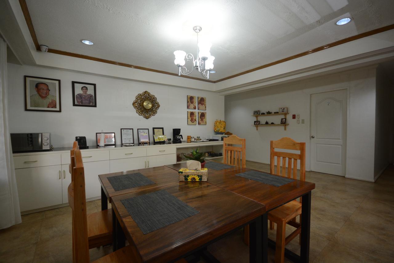 Amor'S Place Puerto Princesa Екстер'єр фото