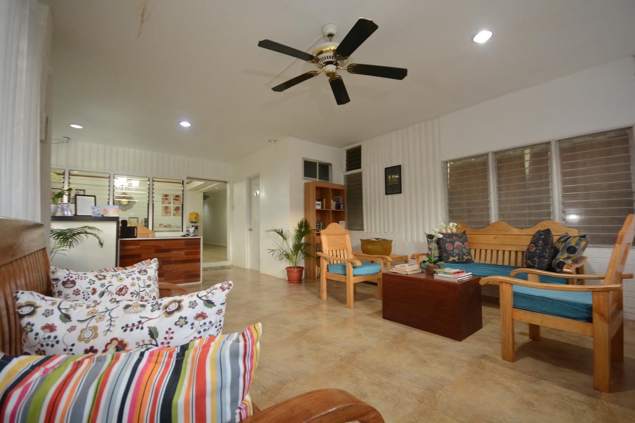 Amor'S Place Puerto Princesa Екстер'єр фото
